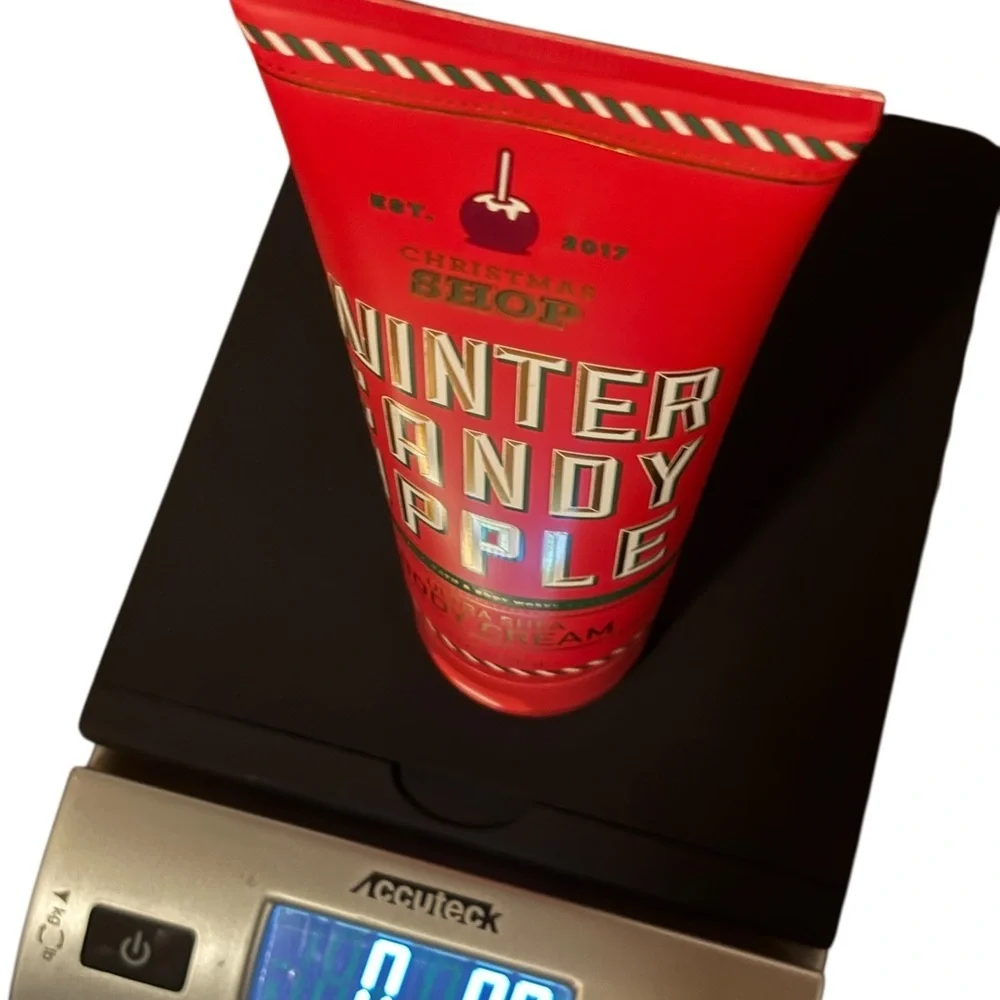 Bath & Body Works Christmas Shop Winter Candy Apple Body Cream 8 oz
